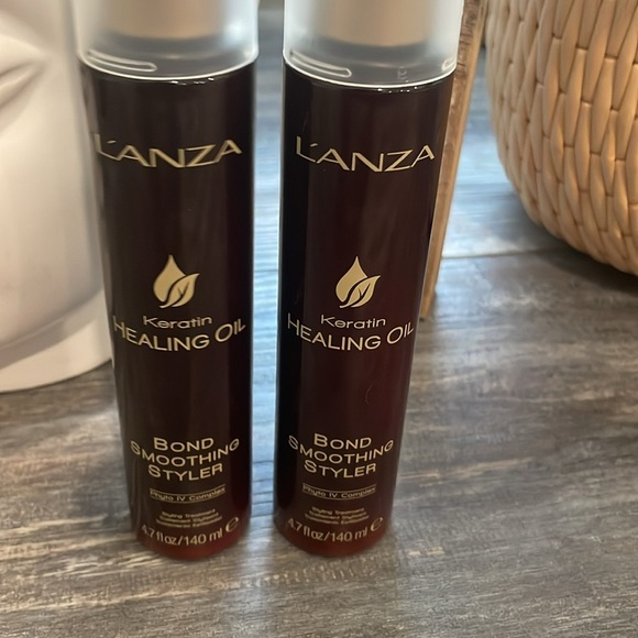 Lanza Healing Oil Bond Smoothing Styler 4.7 floz 2 units - Picture 3 of 6